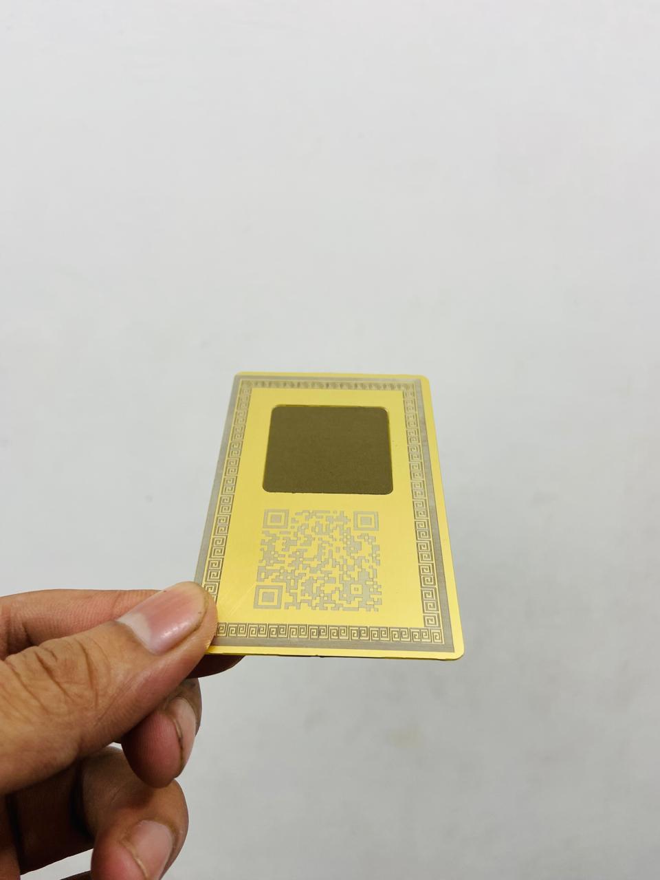 Zeno AI Golden Meta Business Card